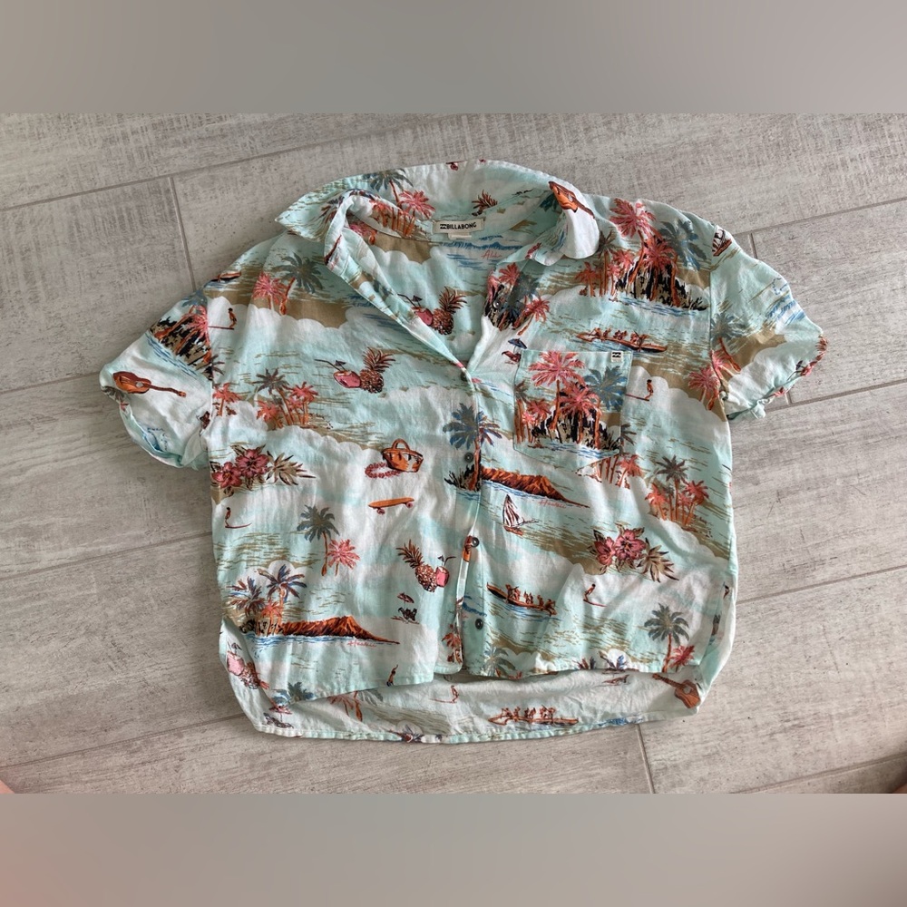 Bundle FRNCH Textured White Blouse & Billabong Button Up Cotton Shirt